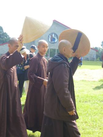 Thich Nhat Hanh at Magnolia Grove in late September 2013