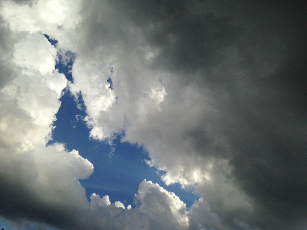 Cloud photo by Ray Hemachandra